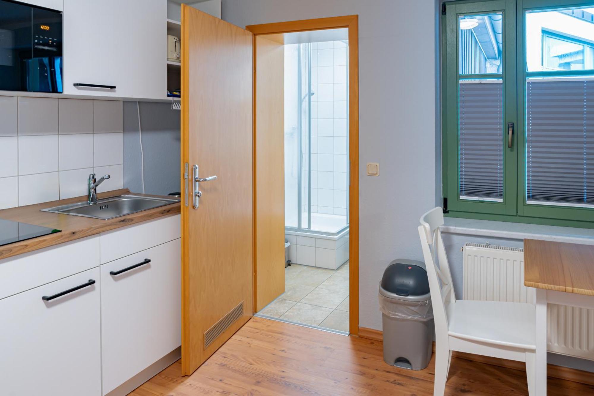 Apartmenthaus Chrischanshof Rostock Zewnętrze zdjęcie
